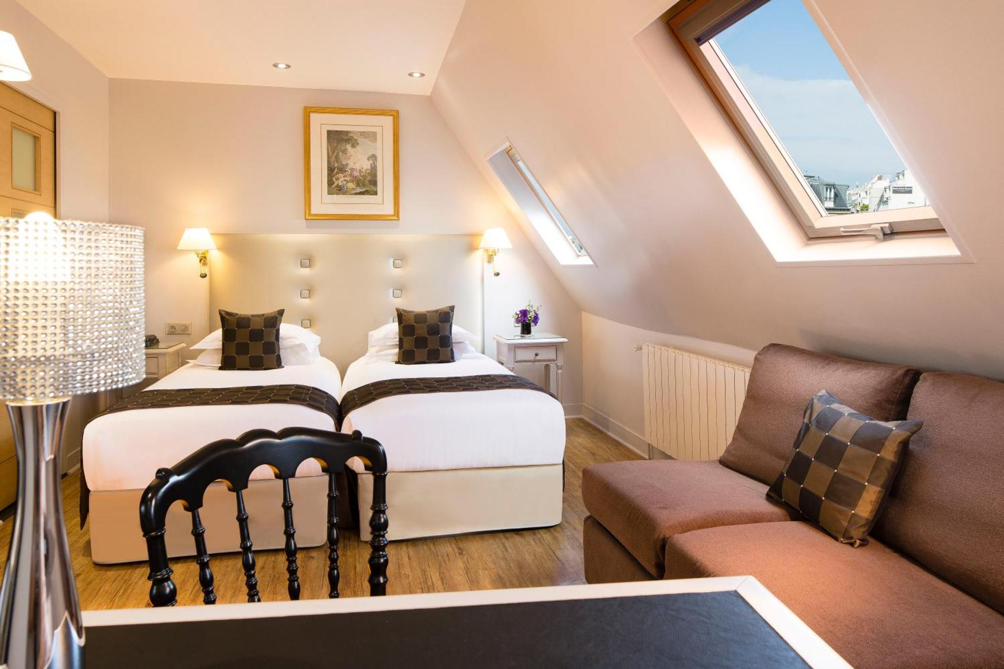 Plaza Elysées Hotel Parigi