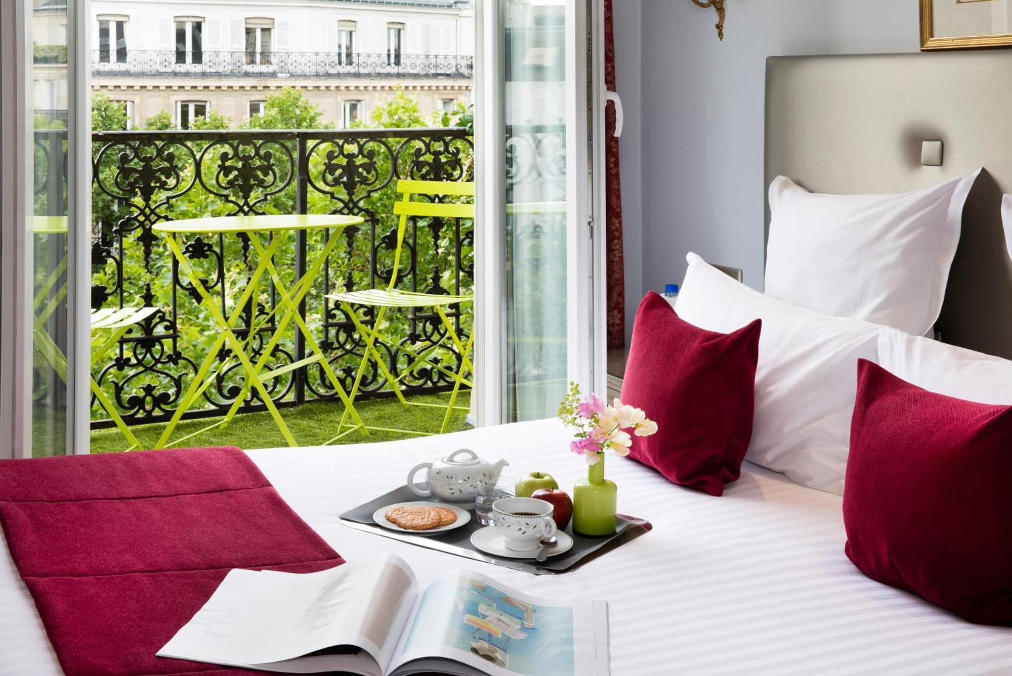 Plaza Elysées 4* Parigi