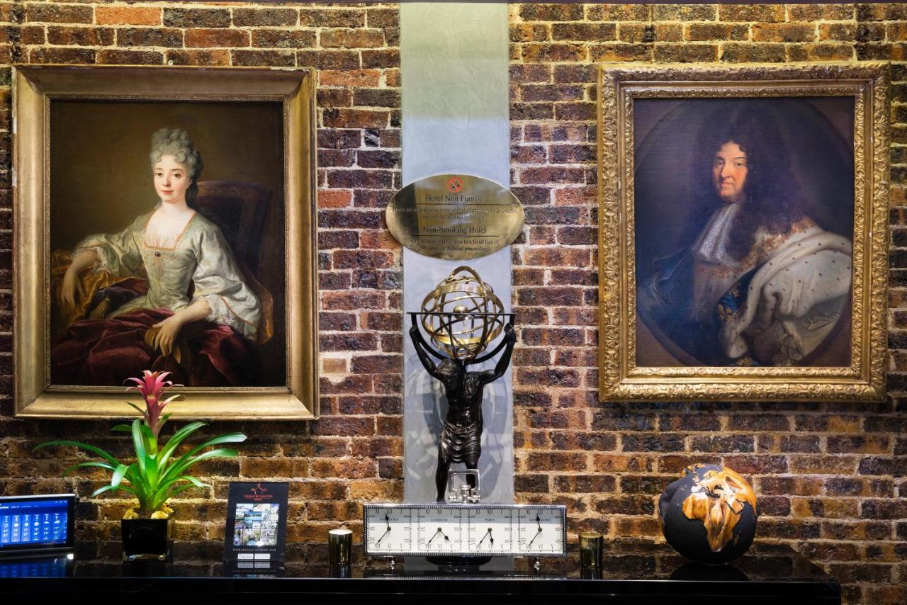 Plaza Elysées Hotel Parigi