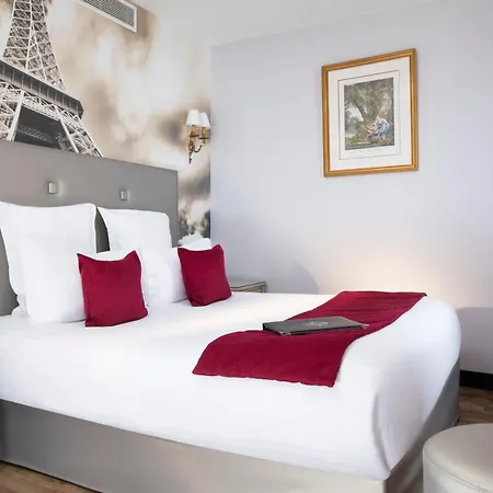 Plaza Elysées Hotel