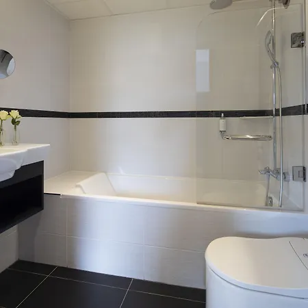 Plaza Elysées Hotel 4*