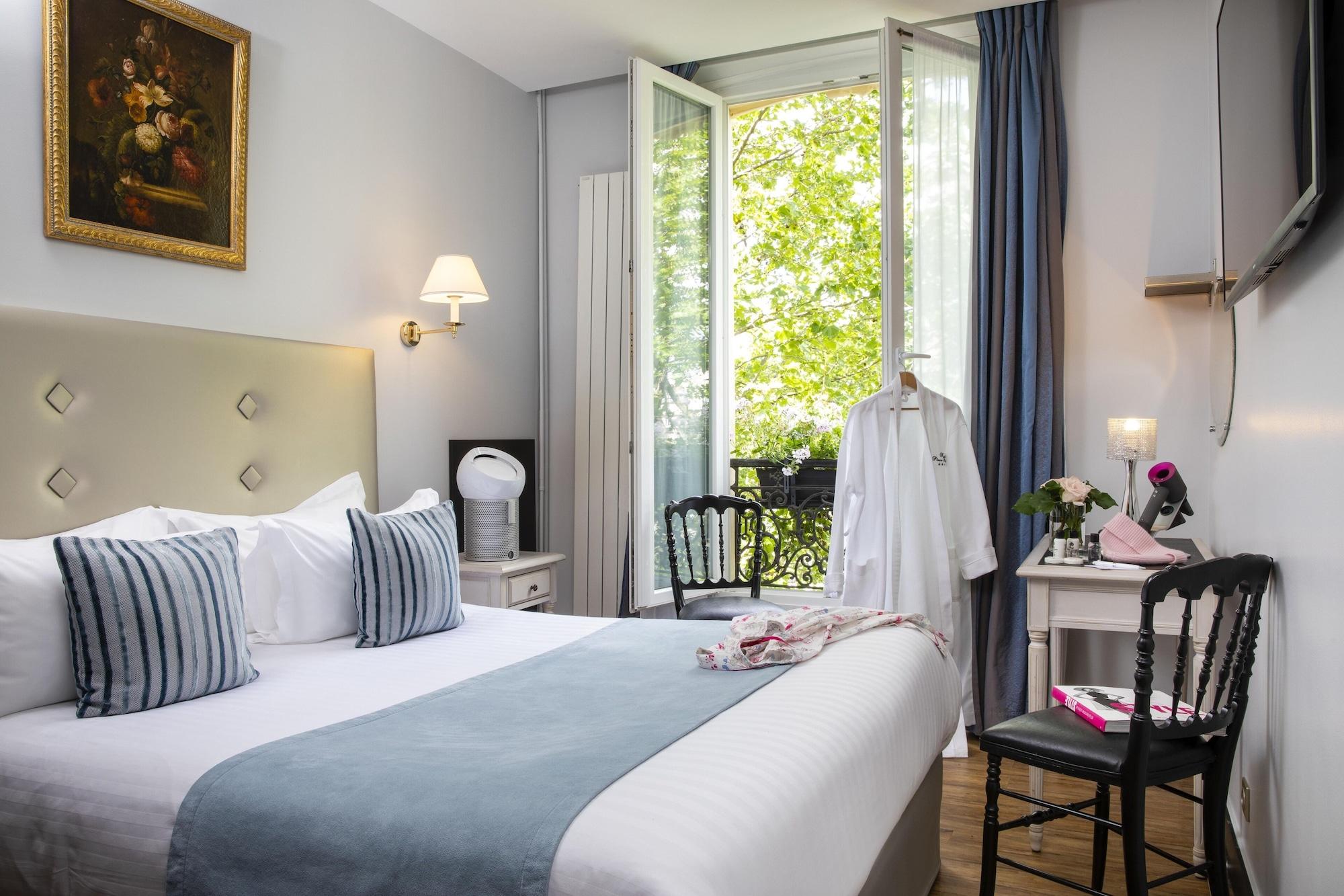 Plaza Elysées Hotel Parigi