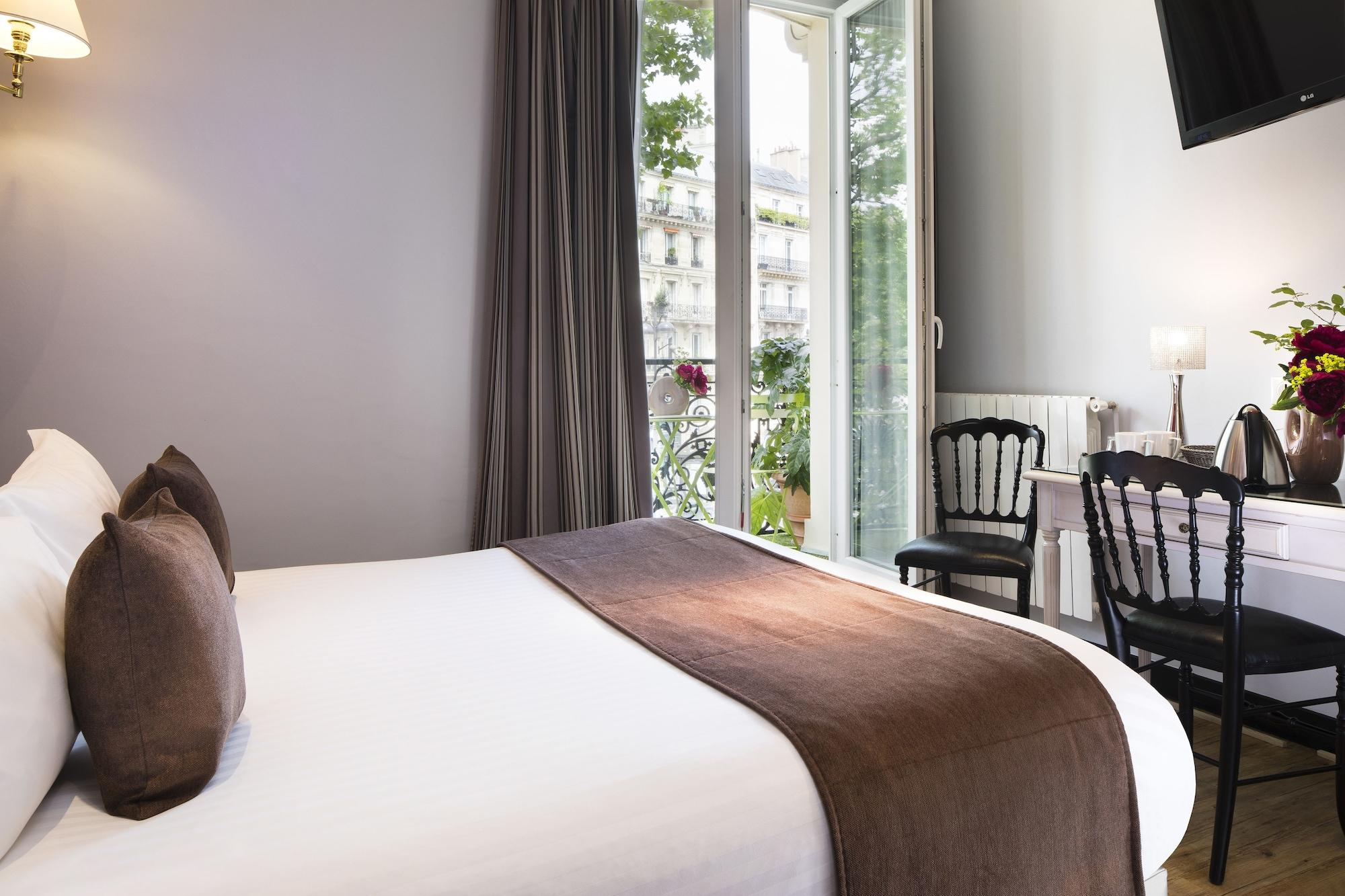 Plaza Elysées Hotel Parigi